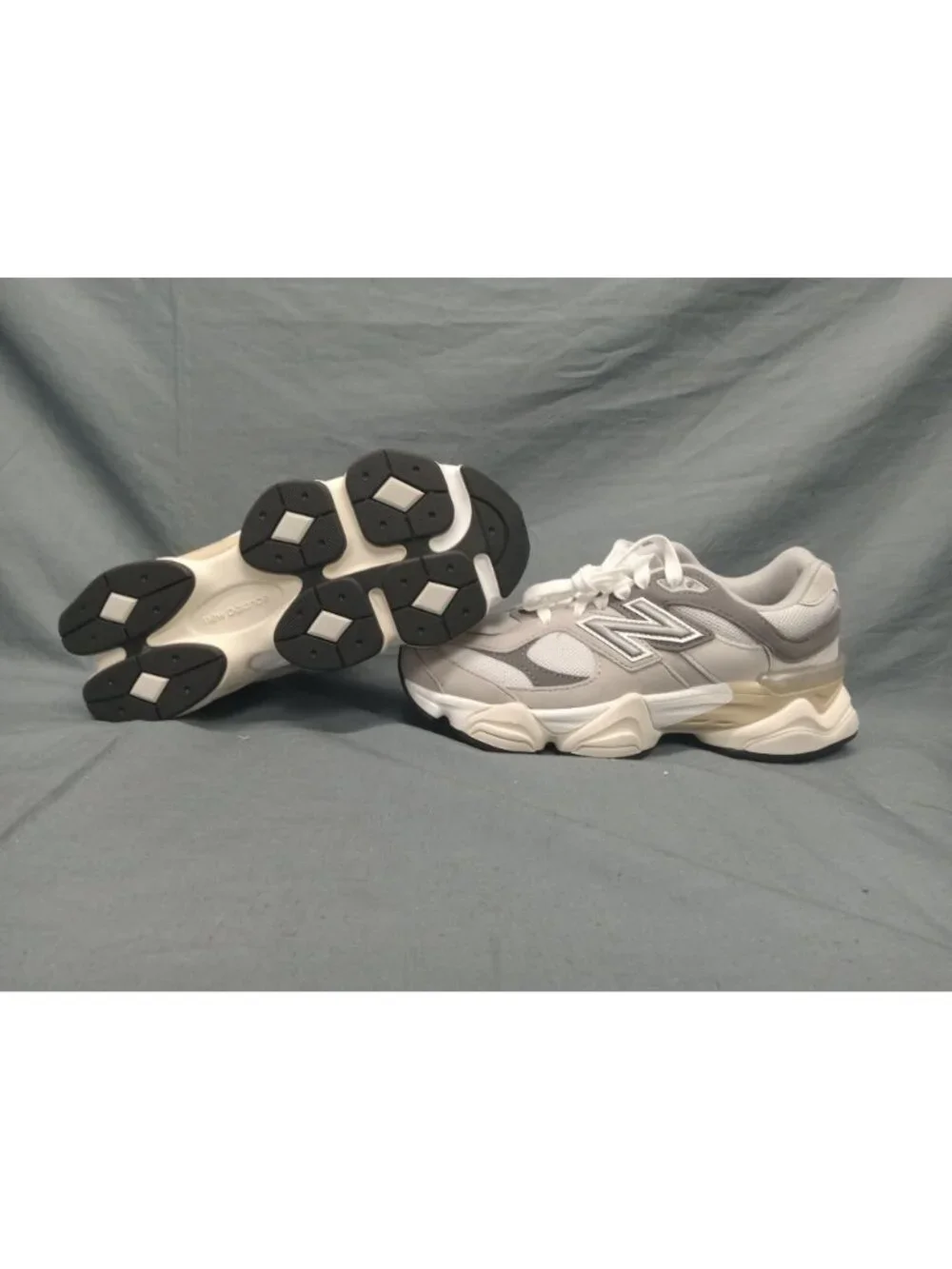 New Balance 90s are